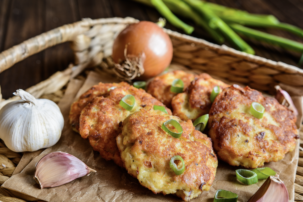 Kefta Viande hachée Pommes de terre Recette facile Cuisine familiale Plat principal Saveurs orientales Repas convivial Boulettes de viande Cuisine traditionnelle