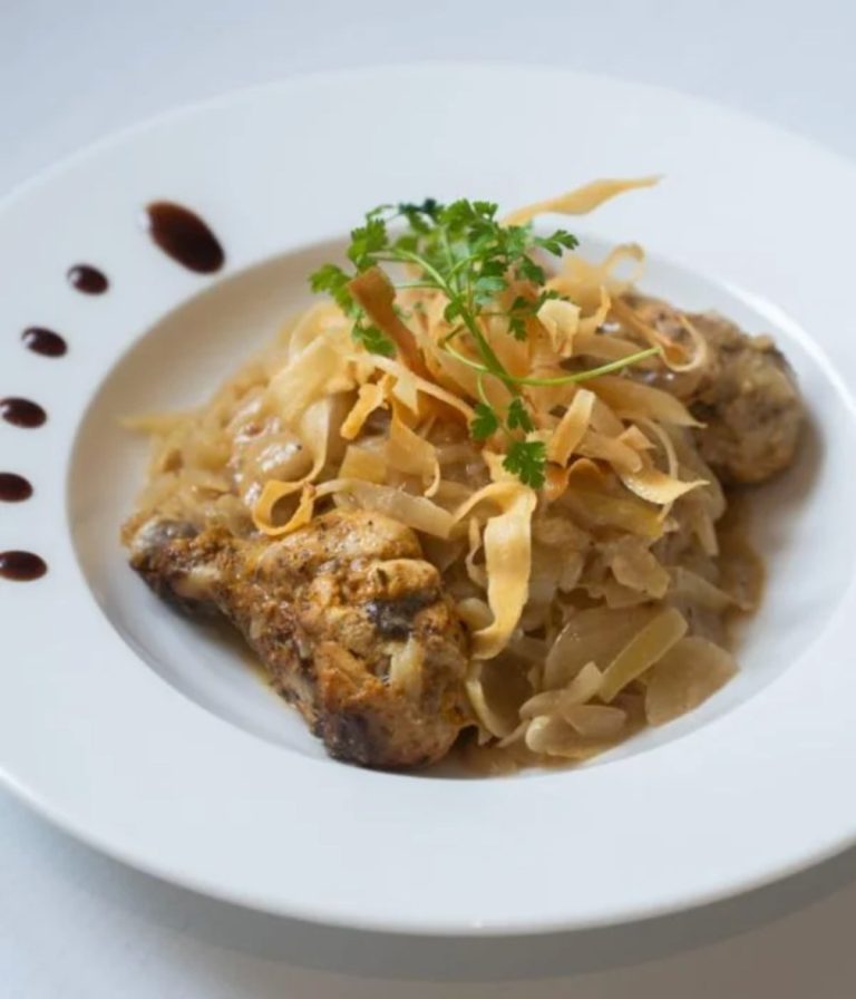 Au Continent à Lyon 3e : la brasserie africaine où le yassa et le mafé font la loi