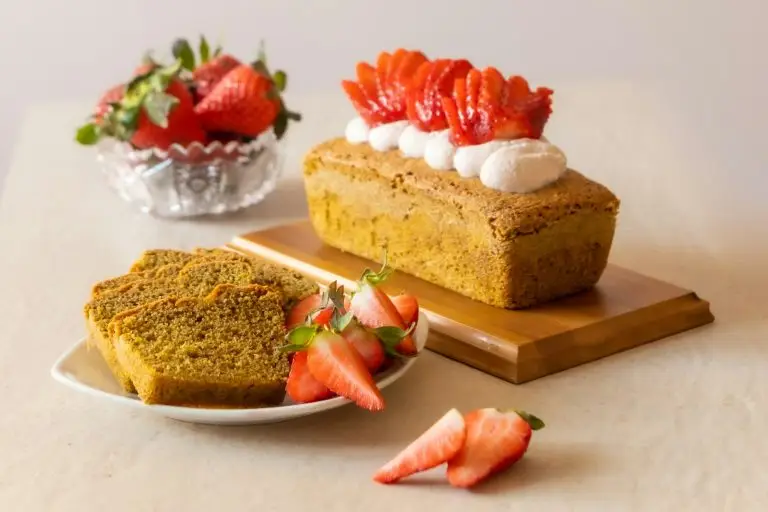 Cake à la polenta et tomates confites – recette Lyon Food Lovers