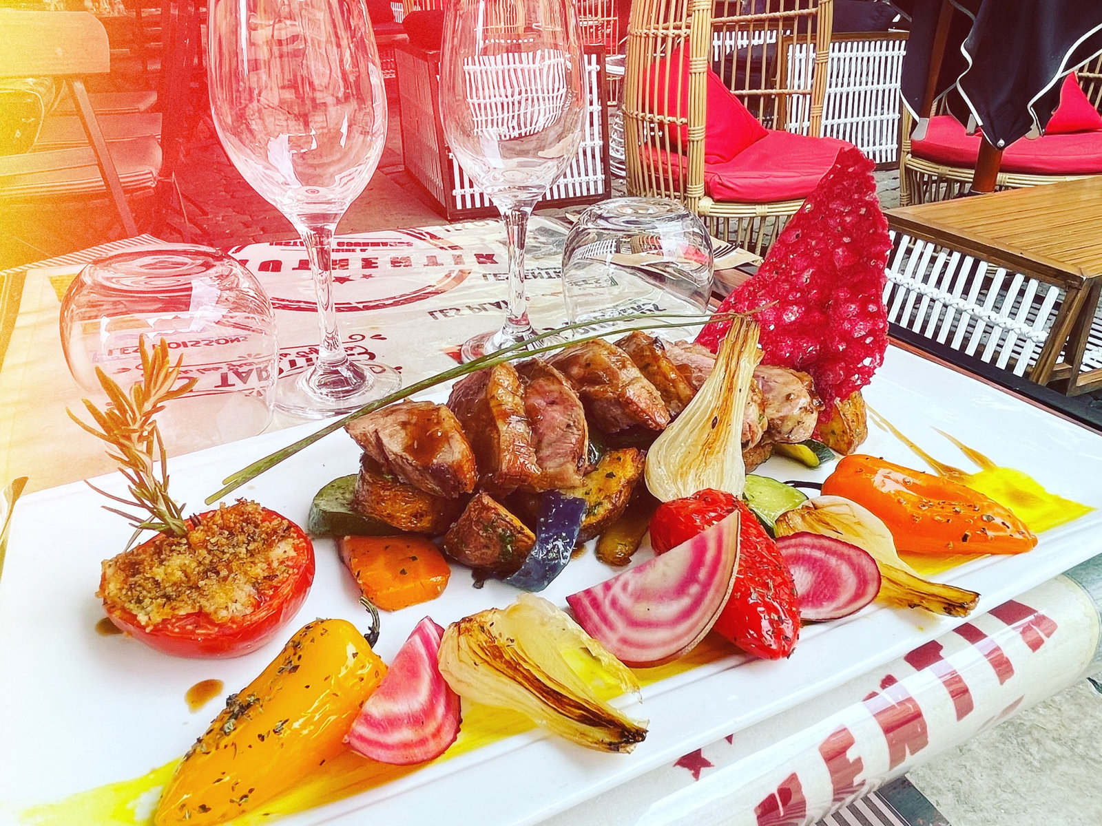 Magret de canard sauce au miel et légumes rôtis à L'Authentik, place du Change